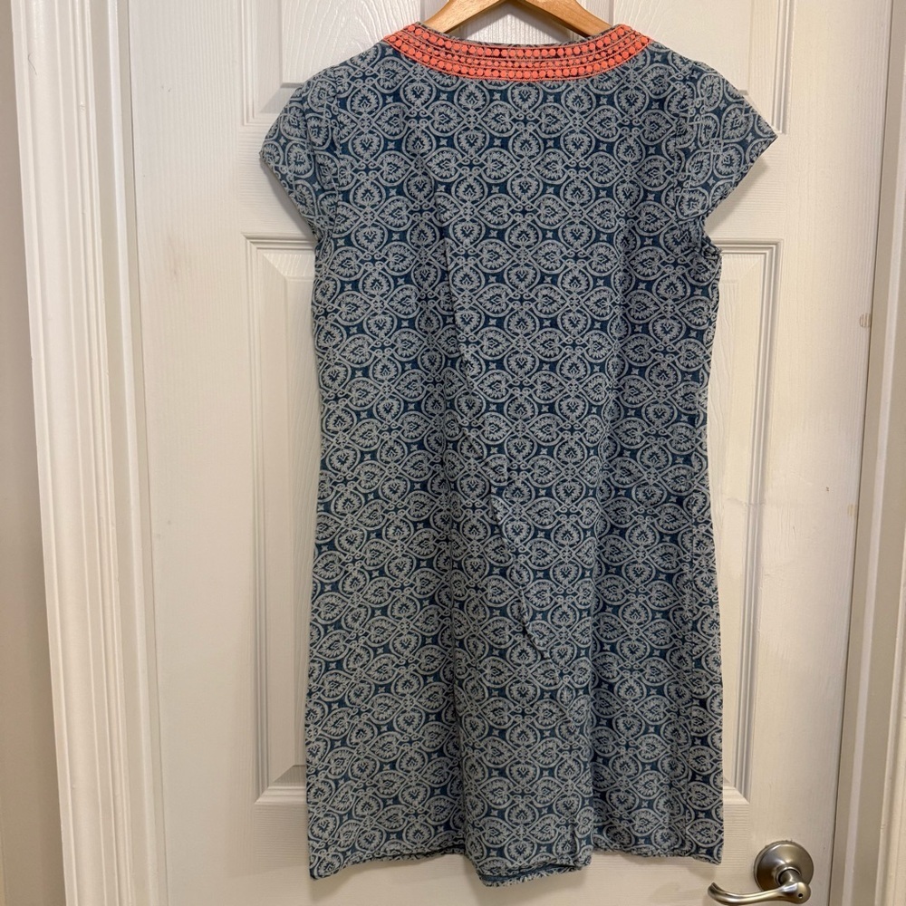 Like New Vineyard Vines Tile Indigo Print Dress - Picture 3 of 5